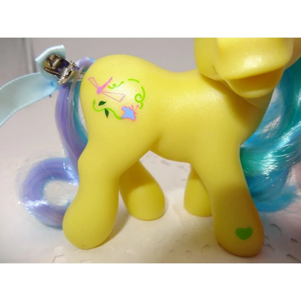 My Little Pony Meadowbrook dragonfly Yellow Blue Hair‎ 2002 Twinkle Twirl 2005